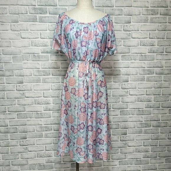 Vintage 70s 80s Sheer Floral Midi Off the Shoulders Flutter Sleeve Summer Midi - Picture 2 of 9